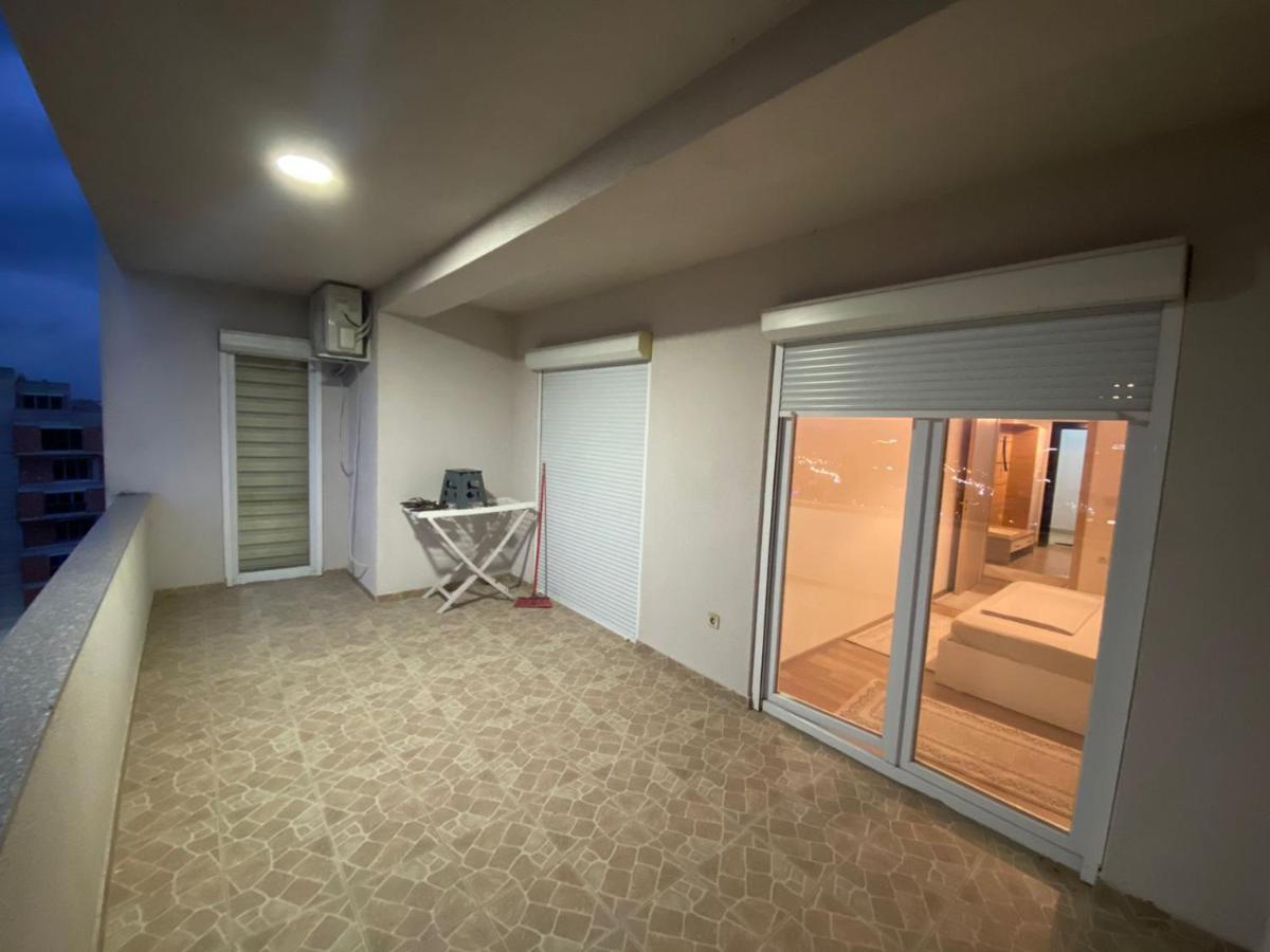 Violin 2 Bedroom Apartment Downtown Призрен Екстериор снимка